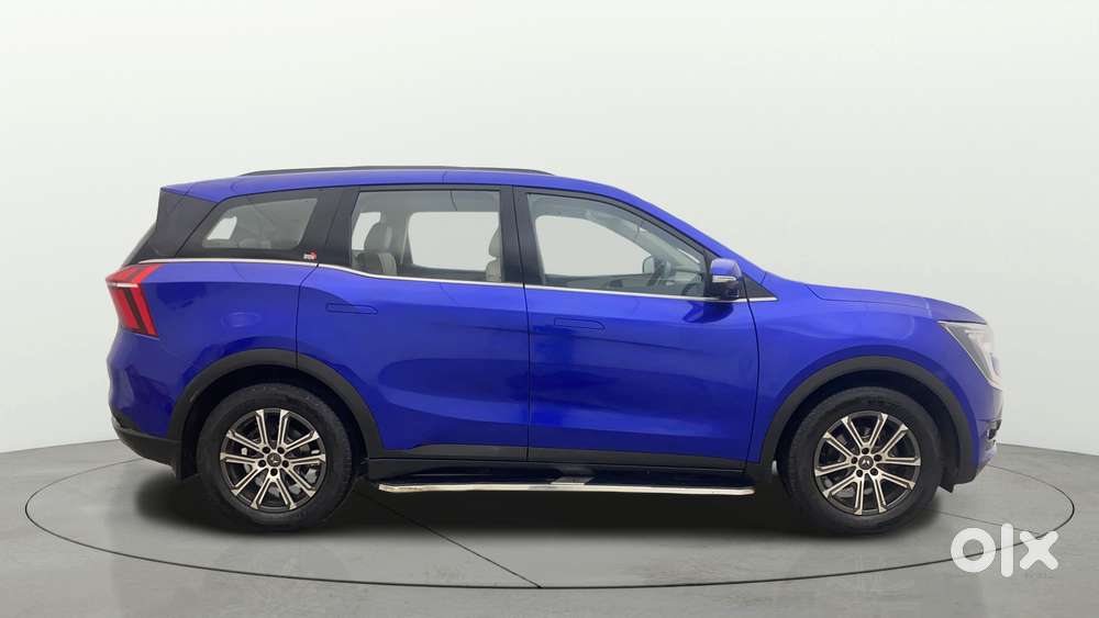 Mahindra Xuv700 2.0 Ax 7 Petrol Mt Str, 2021, Petrol