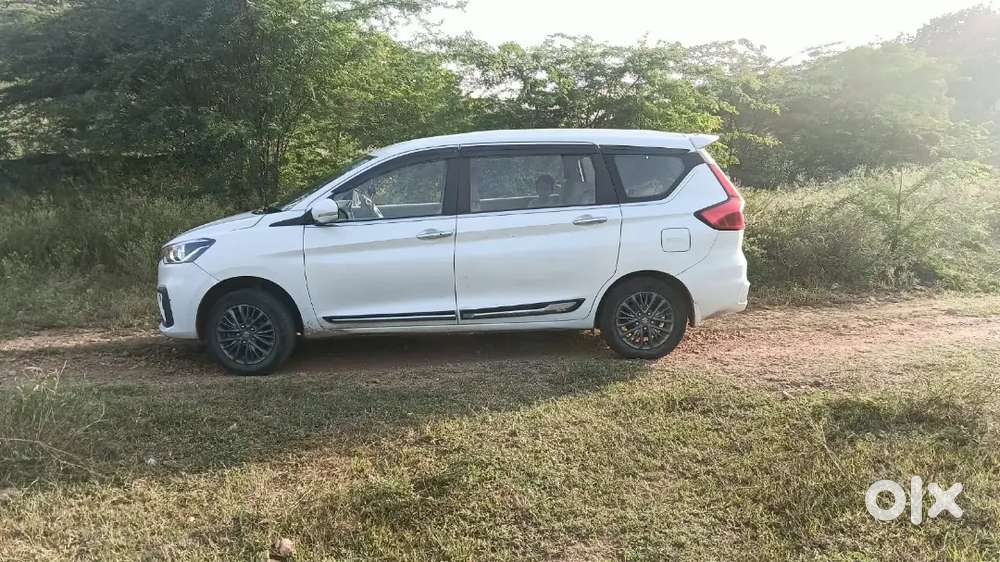 2021 पेट्रोल में सुन्दर