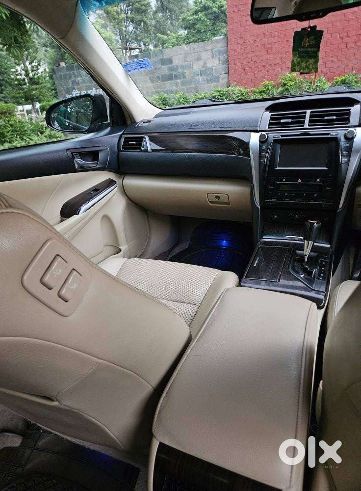 Toyota Camry Hybrid, 2016, Petrol