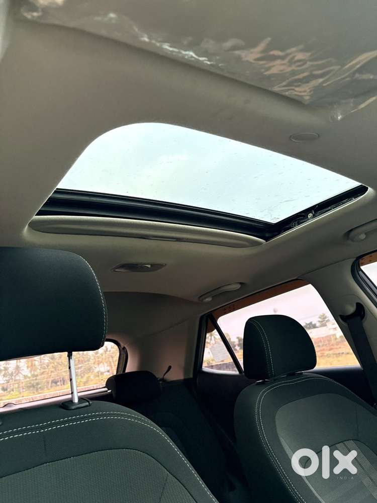 Hyundai Venue 2021 Km Driven 50,700