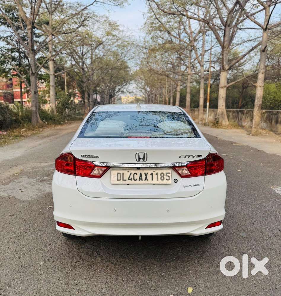 Honda City I-vtec V, 2016, Petrol