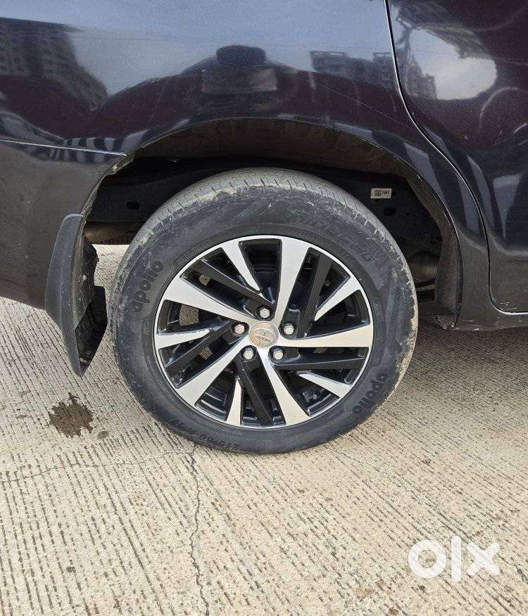 Toyota Innova Crysta 2.8 Zx At 7 Seater, 2021, Diesel