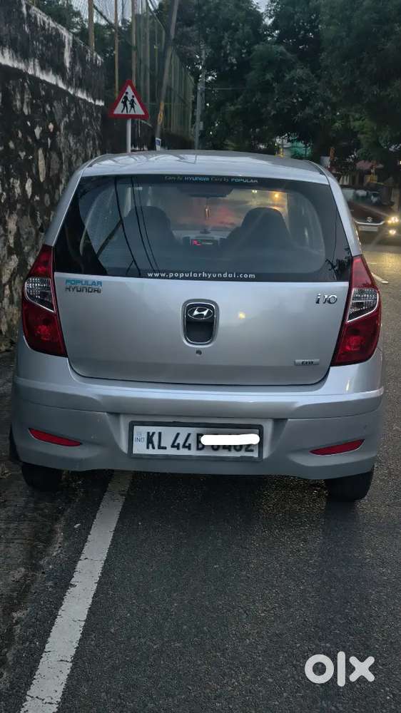 Hyundai I10 2012 Petrol 80000 Km Driven