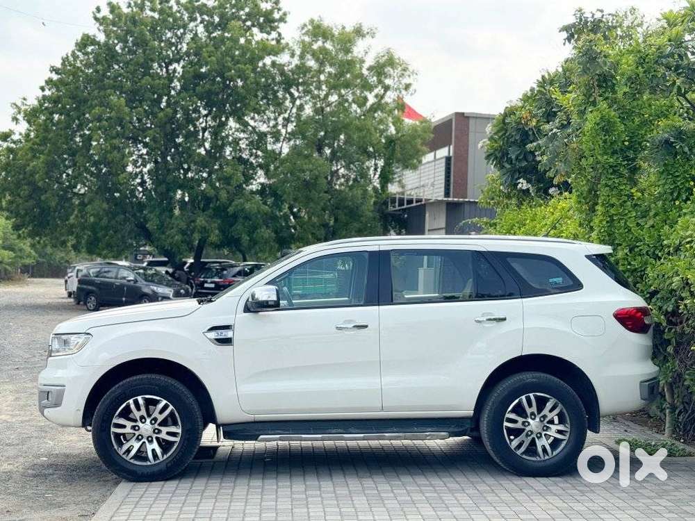 Ford Endeavour 3.2 Titanium At 4x4, 2017, Diesel