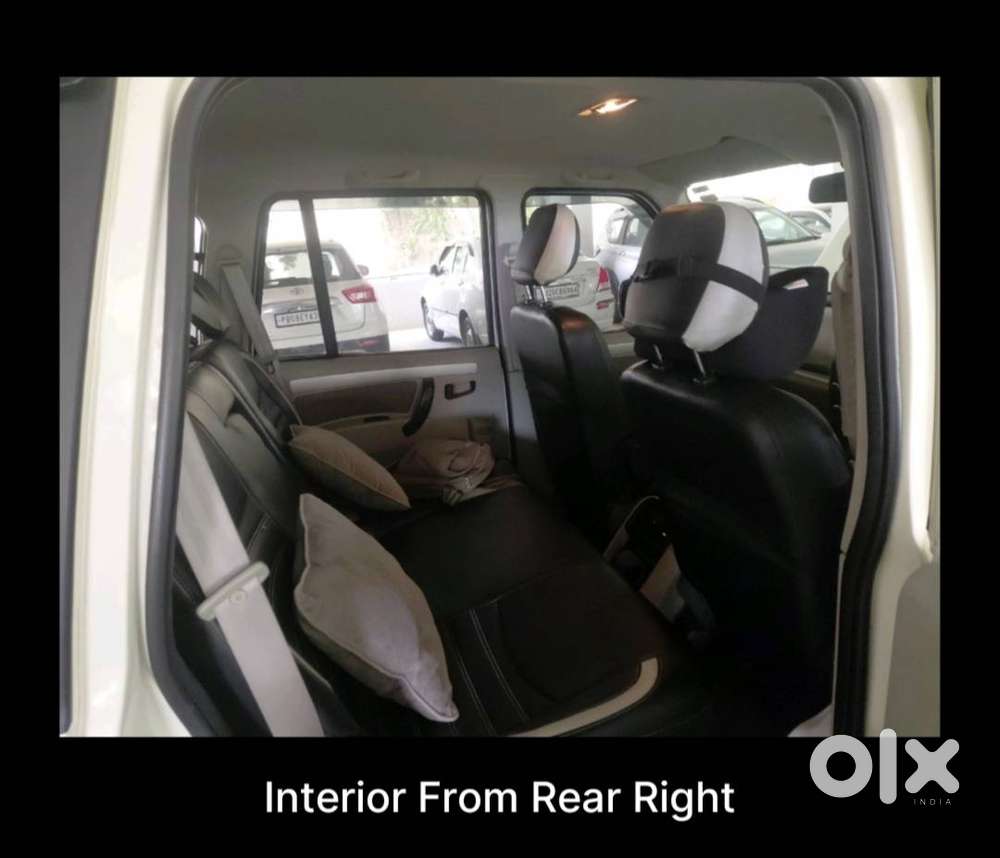 Mahindra Scorpio S10 Hybrid 2015