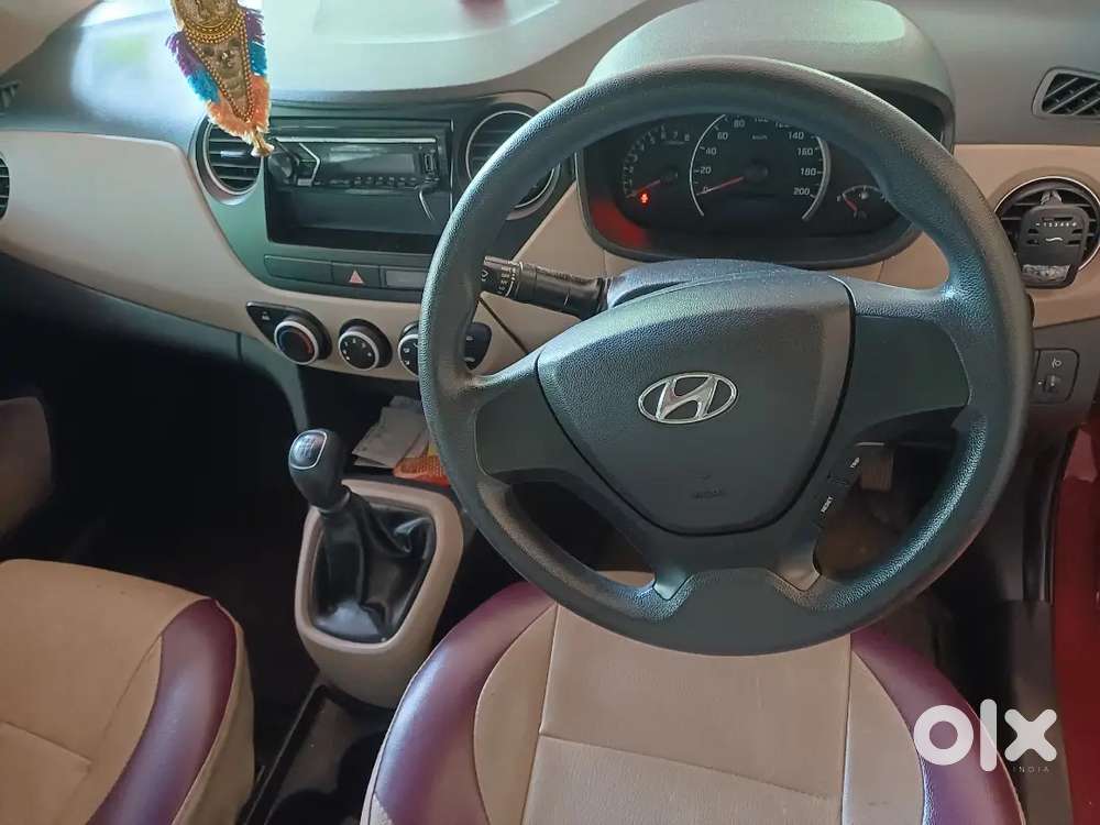 Hyundai Grand I10 2016 Petrol 31000 Km Driven