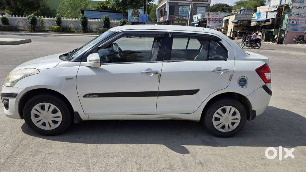 Maruti Suzuki Swift Dzire Vdi Bsiv, 2013, Diesel