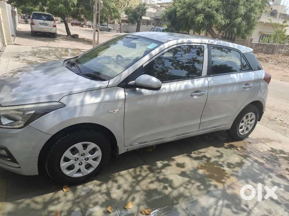 Hyundai I20 2019 Petrol 30000 Km Driven By Lady