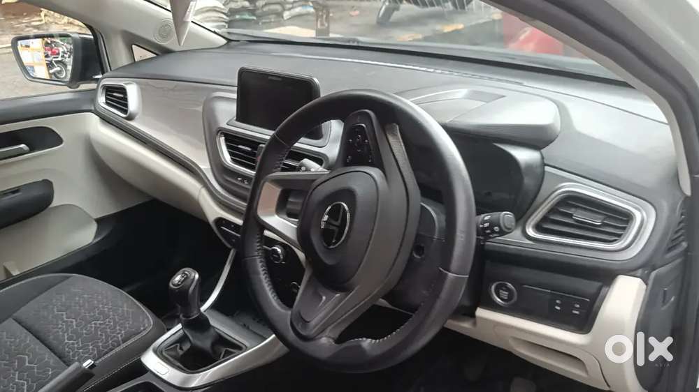 Tata Altroz Xz Plus 2024