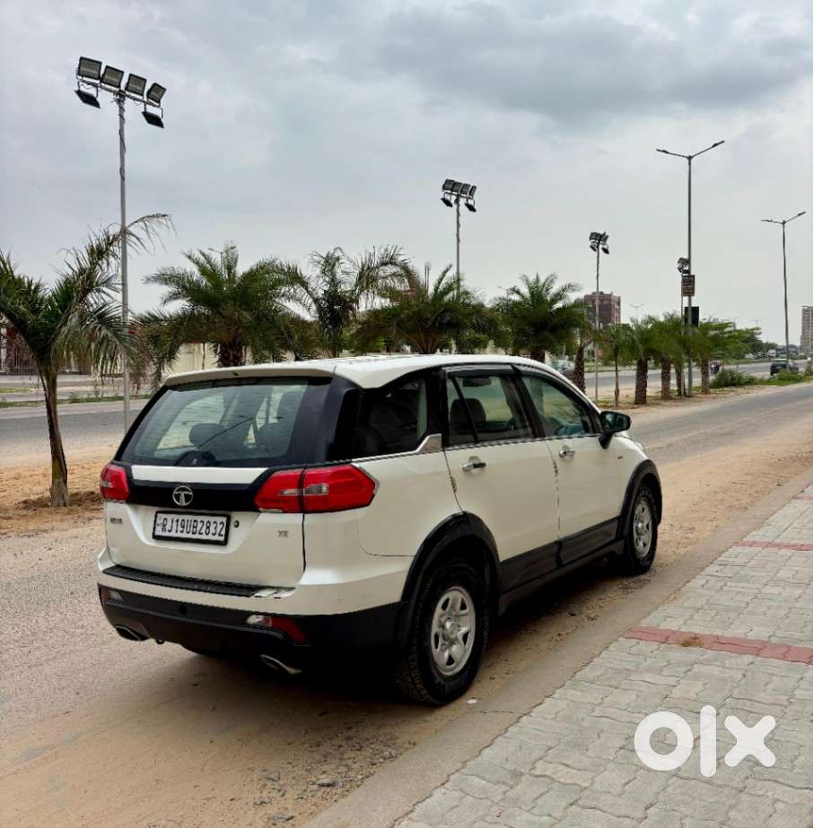 Tata Hexa Xe, 2018, Diesel