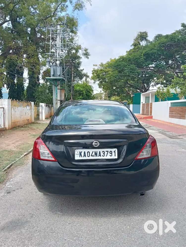 Nissan Sunny Diesel 2012