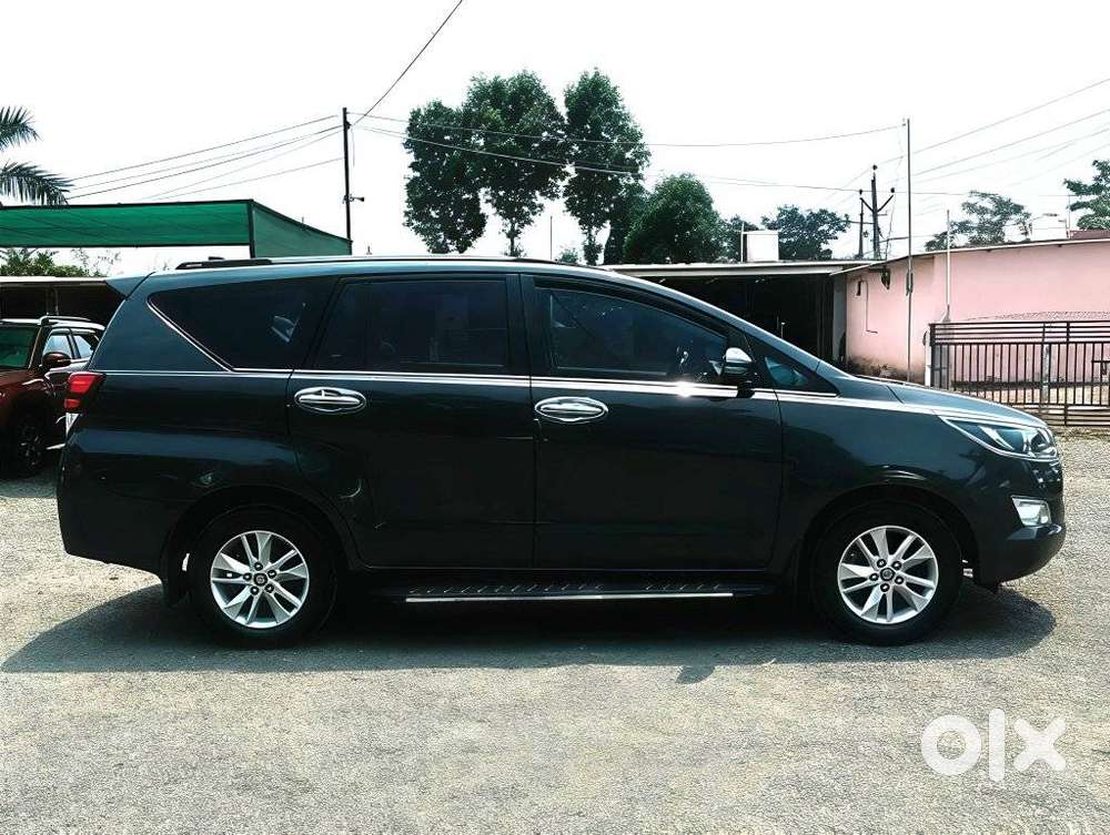 Toyota Innova Crysta 2.4 Vx Mt 8s, 2018, Diesel
