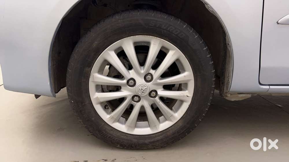 Toyota Etios 2010-2012 V, 2011, Petrol