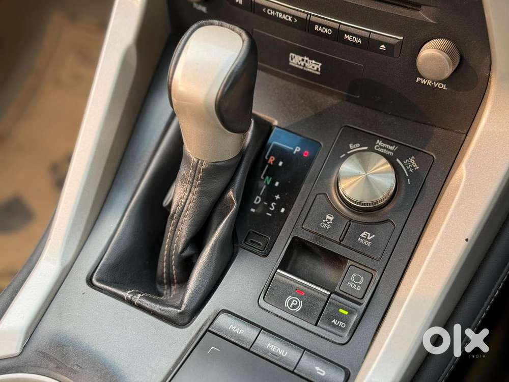 Lexus Nx 350h Luxury, 2019, Petrol