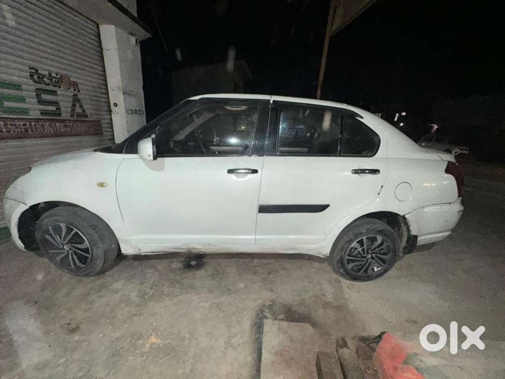 Swift Dzire Whit Colour