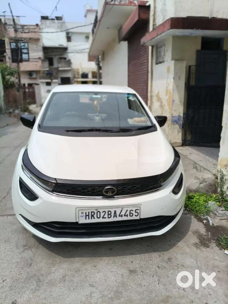 Tata Altroz Xe Cng 2024