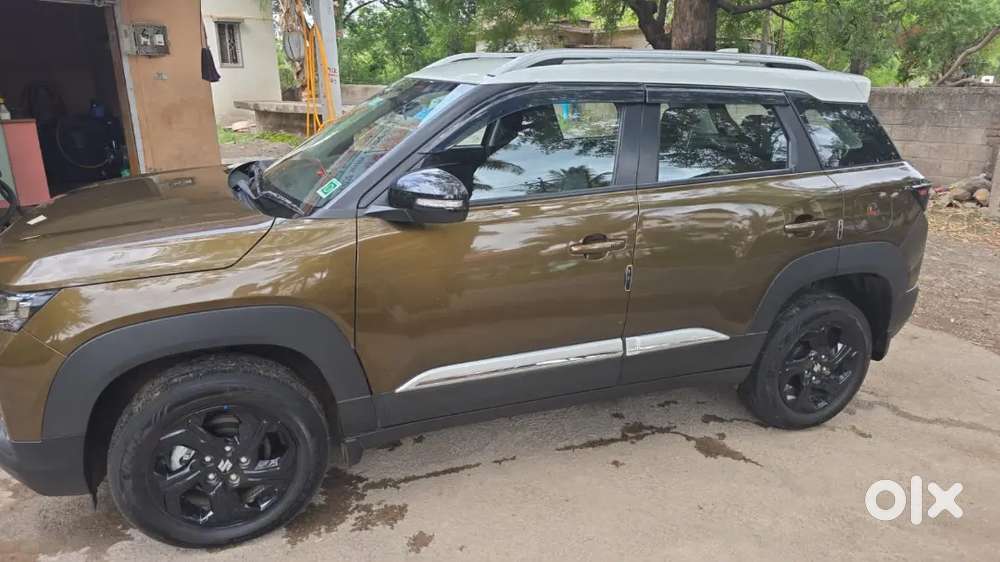 Maruti Suzuki Brezza 2025 Cng & Hybrids 5000 Km Driven