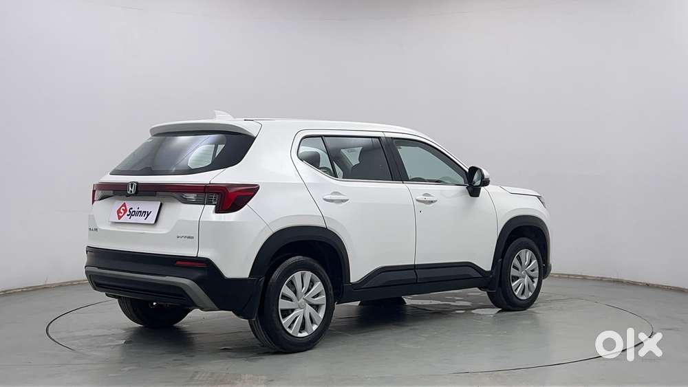 Honda Elevate V Mt, 2023, Petrol