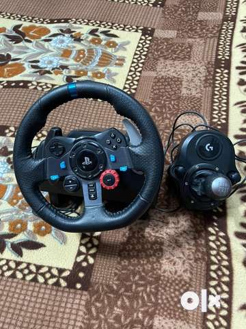 Logitech g29 Racing Wheel with Pedals authentic and Shifter