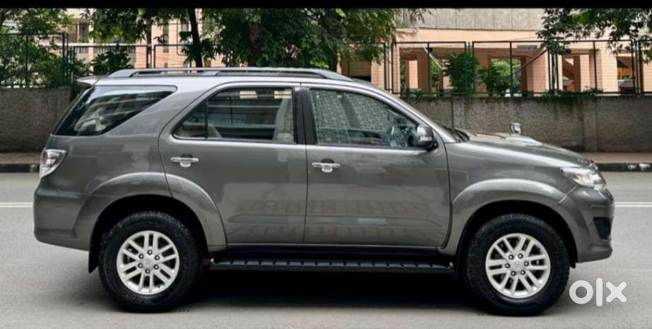 Toyota Fortuner, 2014, Diesel