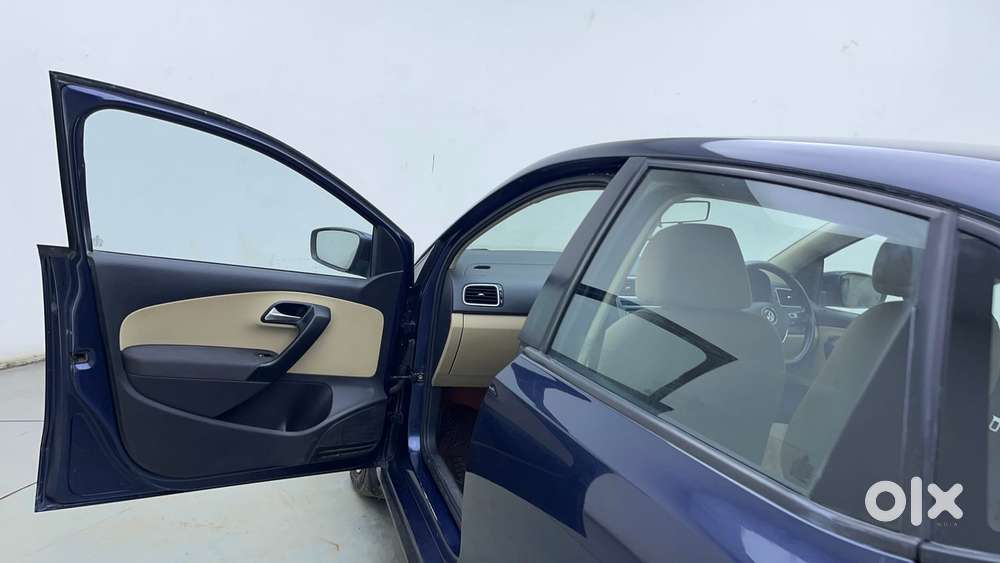 Volkswagen Polo Petrol Highline 1.2l, 2014, Petrol