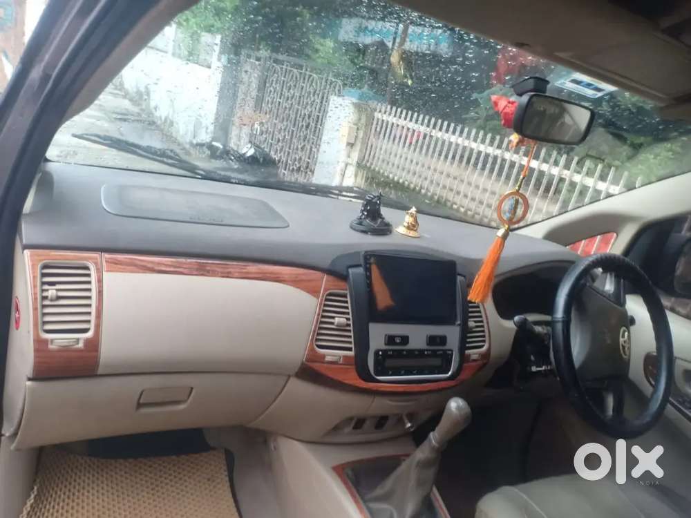Toyota Innova 2013 Diesel Well Maintained