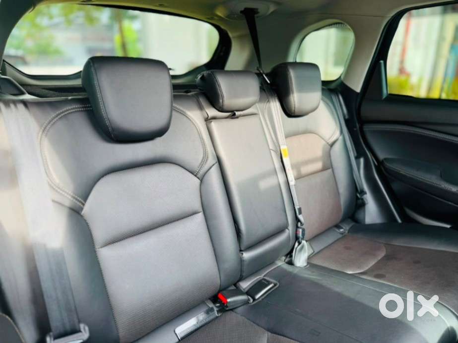 Maruti Suzuki Grand Vitara, 2024, Petrol