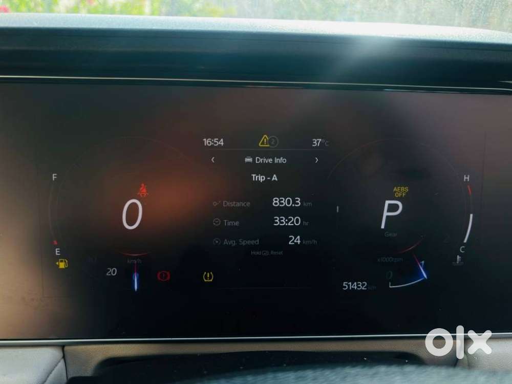 Mahindra Xuv700 2.2 Ax 7 Diesel At Str, 2022, Diesel