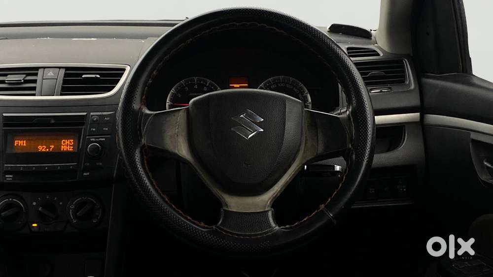 Maruti Suzuki Swift Vxi, 2016, Petrol
