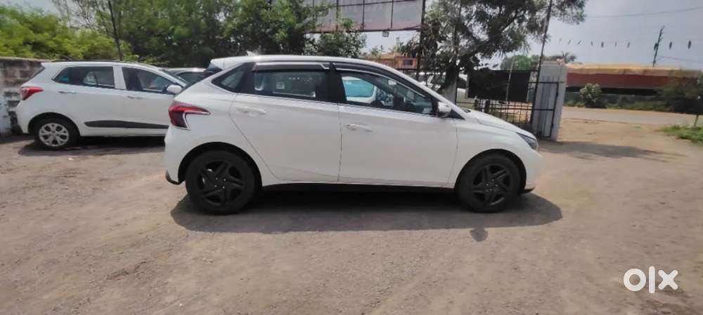 Hyundai I20 Sportz 1.2 Ivt, 2021, Petrol