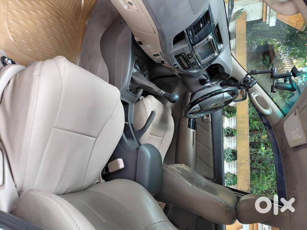 Excellent Condition, White Toyota Foruner, 2wd, Mt, 12 Yrs Old