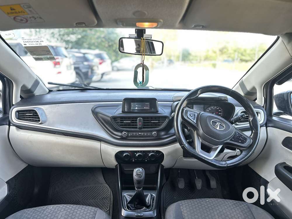 Tata Altroz 1.2 Xm, 2021, Petrol
