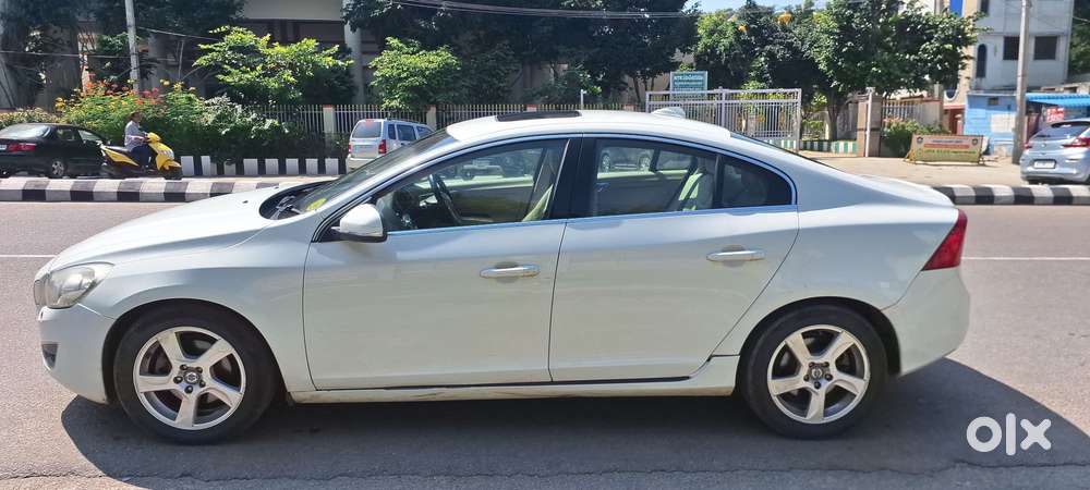 Volvo S60 D5 Inscription, 2014, Diesel