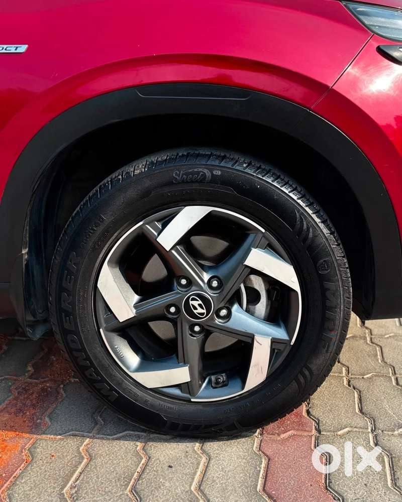 Hyundai Venue 1.0 S (o) Turbo Dct, 2020, Petrol