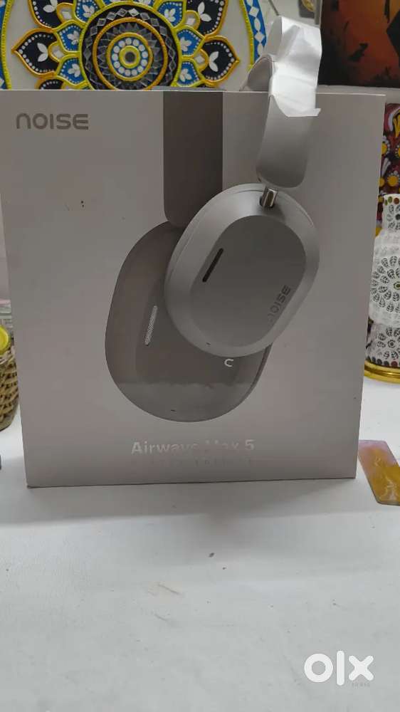 Noise Airwave Max 5 ANC Headphones  Unused  With Box