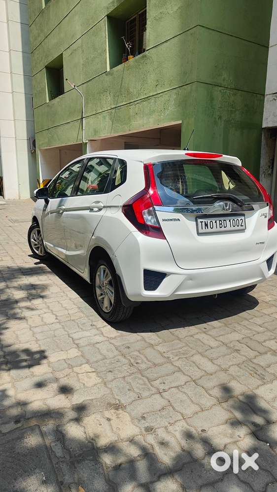Honda Jazz Petrol 2017 Year