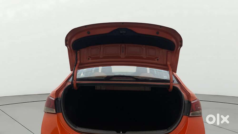 Hyundai Verna 1.6 Sx Crdi At, 2017, Diesel