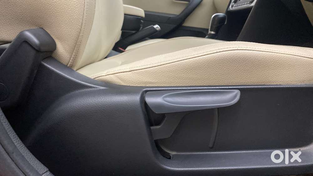 Volkswagen Vento 1.2 Tsi Highline At, 2019, Petrol