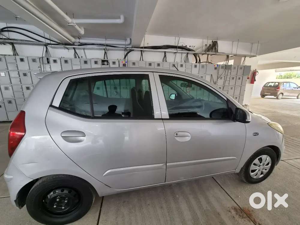 Hyundai I10 Sportz 2011 Car