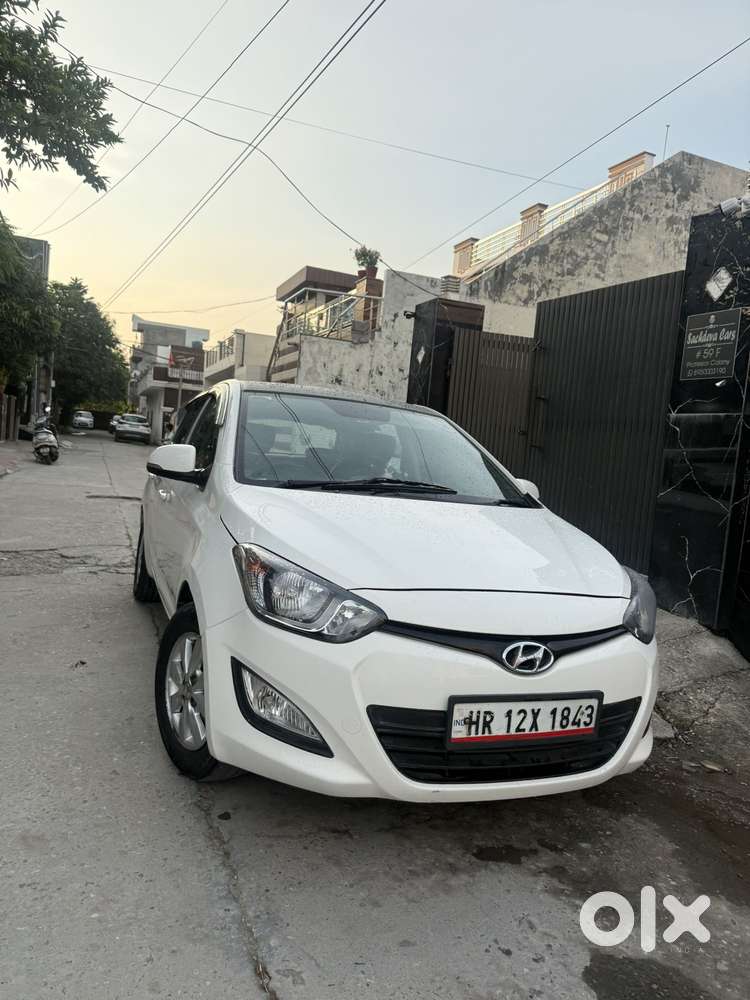 Hyundai I20 Sportz 1.2 Bs-iv, 2014, Petrol