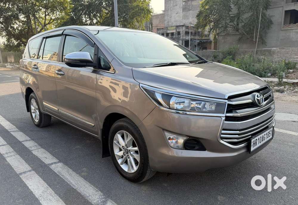 Toyota Innova Crysta