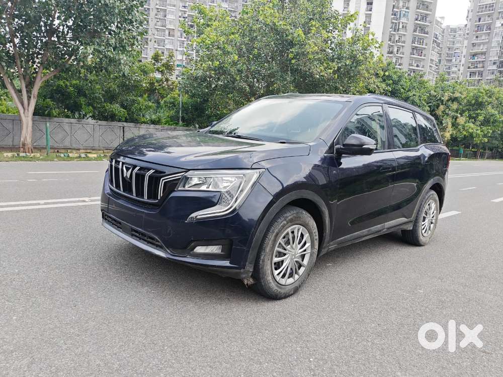 Mahindra Xuv700 Ax 3 Petrol Mt 5 Str (e), 2022, Petrol