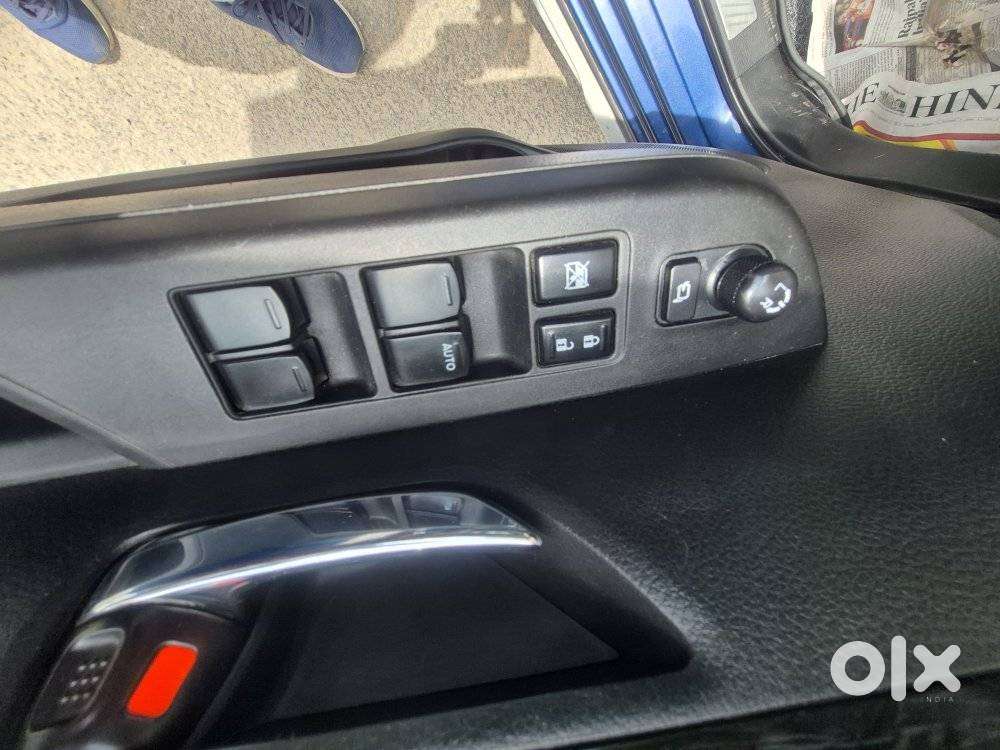 Maruti Suzuki Xl6 Alpha, 2020, Petrol