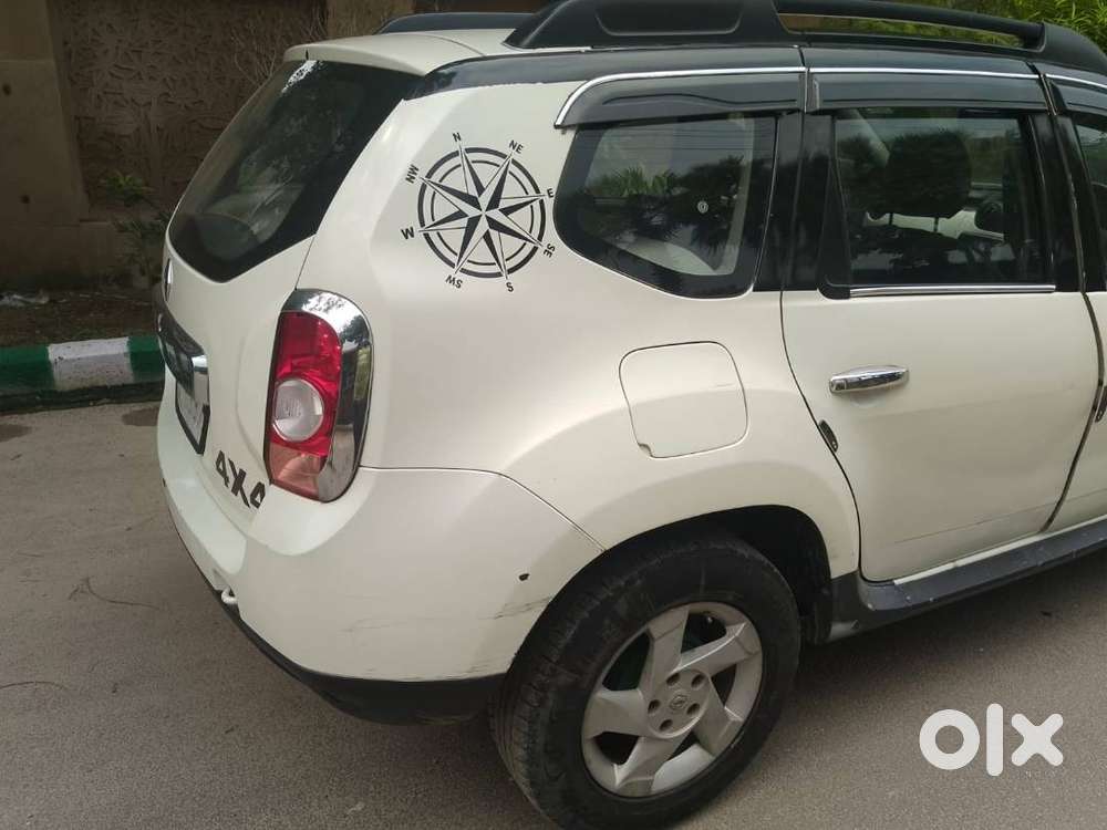 Duster Petrol Car On Sale