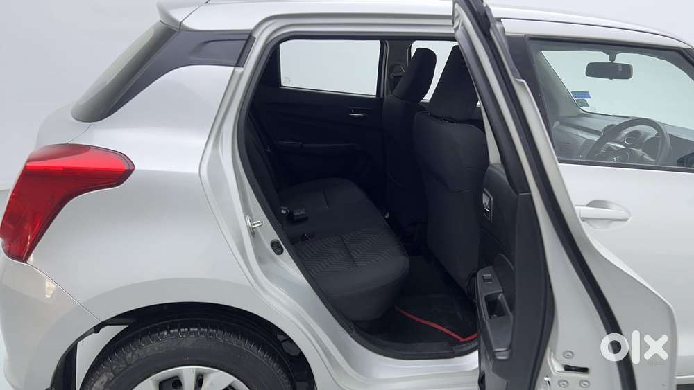 Maruti Suzuki Swift Amt Vxi, 2020, Petrol