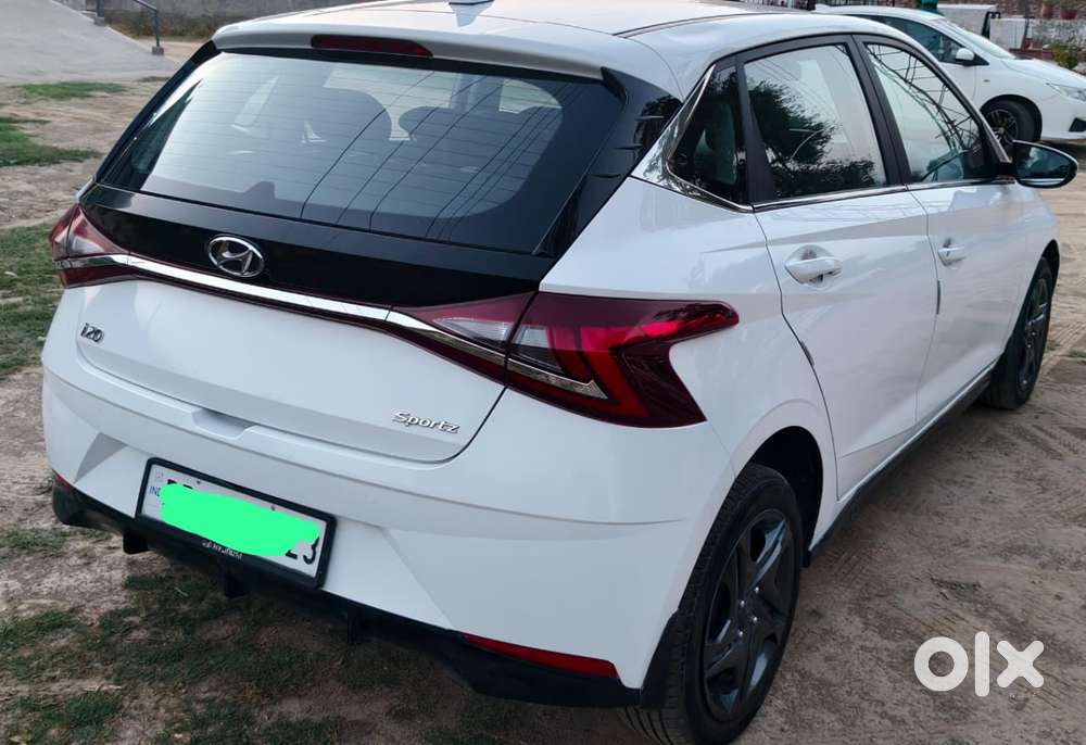 Hyundai New I20 1.2 Sportz Mt, 2023, Petrol