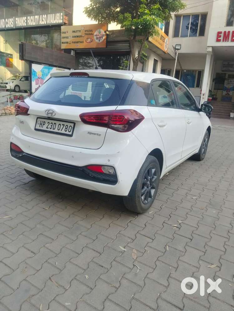 Hyundai Elite I20 Sportz (o) 1.2, 2017, Petrol