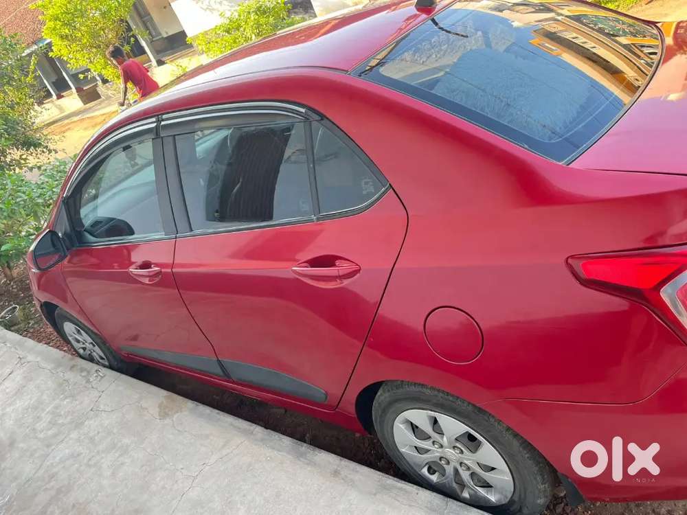 Hyundai Xcent 2015 Diesel Well Maintained