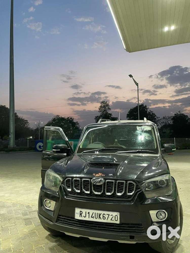 Mahindra Scorpio 2021 Diesel 160000 Km Driven