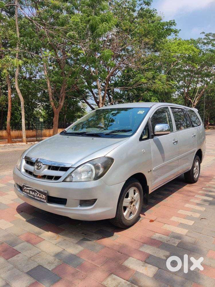 Toyota Innova 2.5 V 7 Str, 2007, Diesel